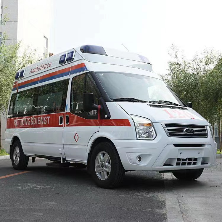 磴口行动不便者长途救护车租赁：安全转运的核心注意事项​